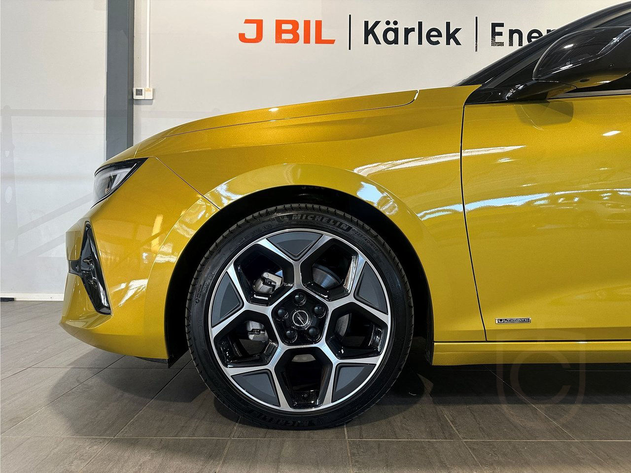 Opel Astra Ultimate 1.2 PT