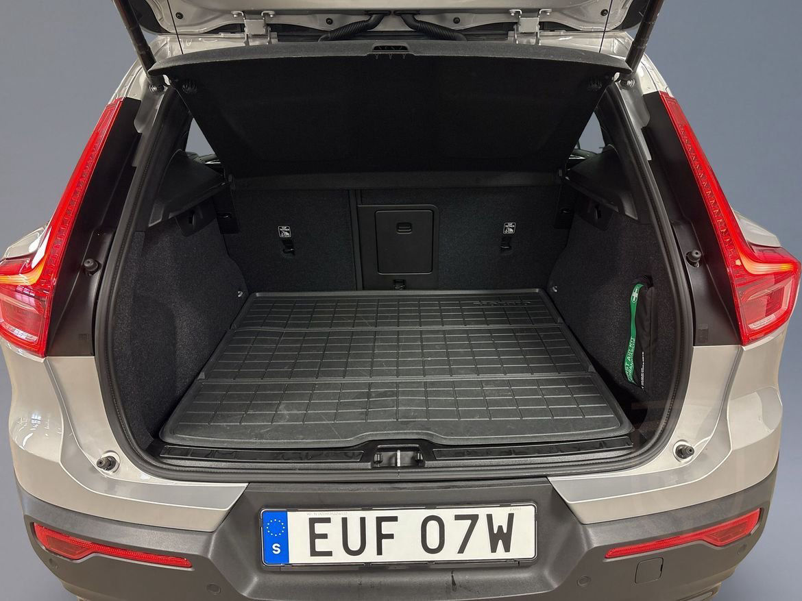 Volvo XC40 Recharge Single Motor Extended Range Plus