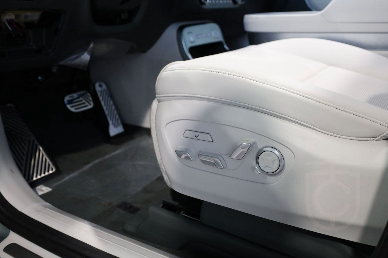 Hyundai IONIQ 9  Advanced AWD 110,