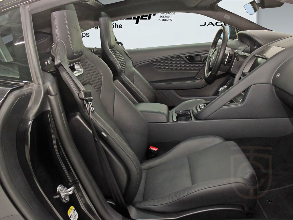 Jaguar F-Type Coupe P575 AWD Aut R75 Pano DAB LED RFK