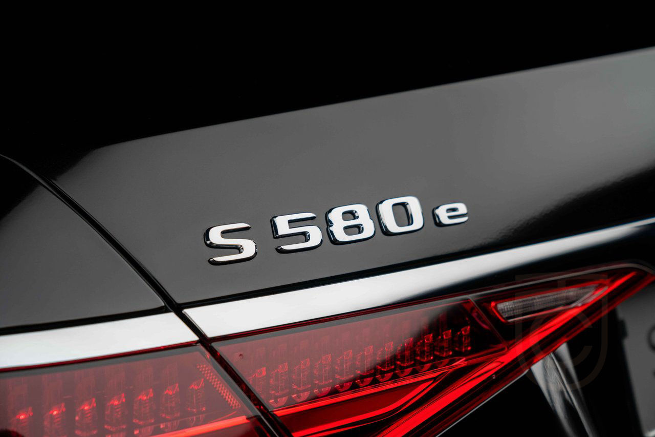 Mercedes-Benz S 580 e 4M AMG