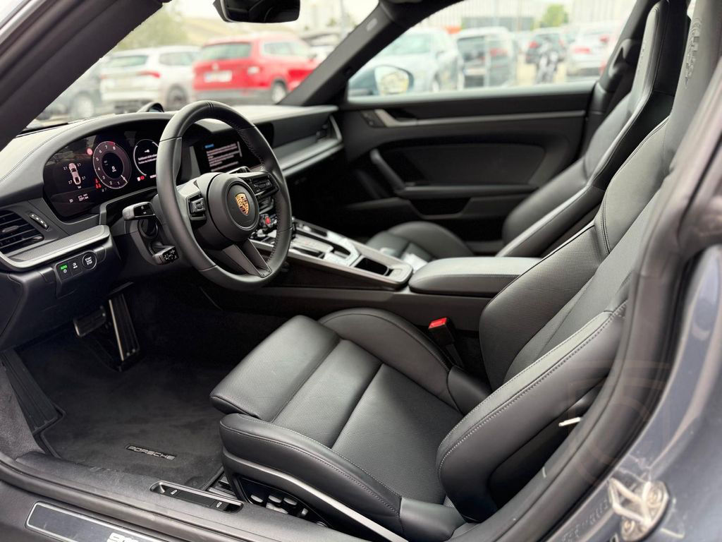 Porsche 911 Carrera Sportabg Chrono LIFT BOSE SportDesig