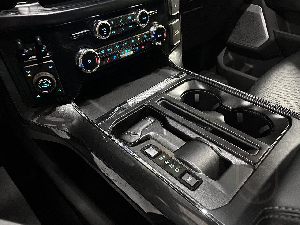 Ford F-150 5.0 V8 Lariat Supercrew