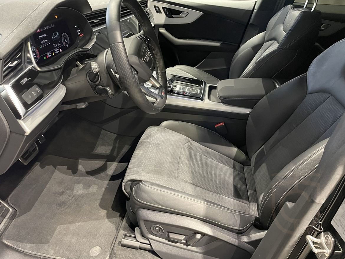 Audi Q8 50 TDI quattro S-line