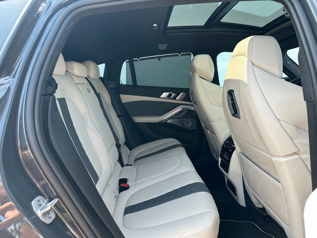 BMW X6 M Competition Bowers/Sky Lounge/AHK/VOLL!