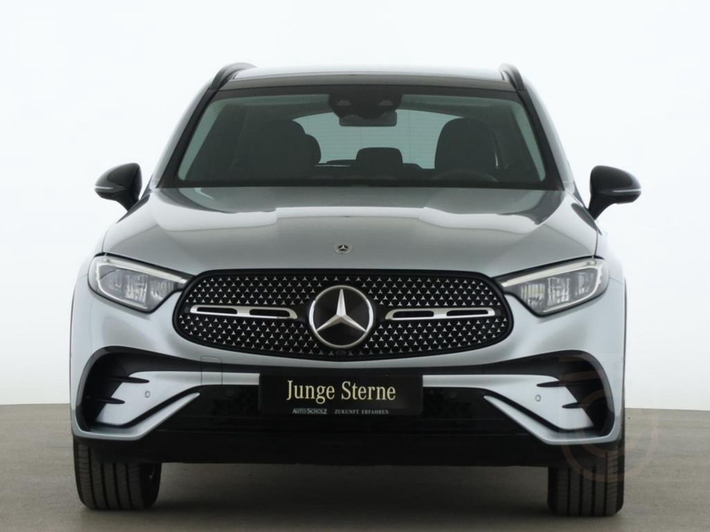 Mercedes-Benz GLC 300 d 4M AMG+NIGHT+AHK+DISTR+PANO+KAM+AMBI++