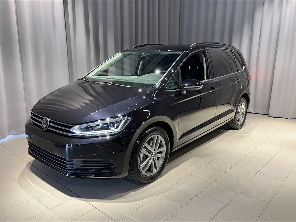 Volkswagen Touran 7-seater 1.5 TSI Automat