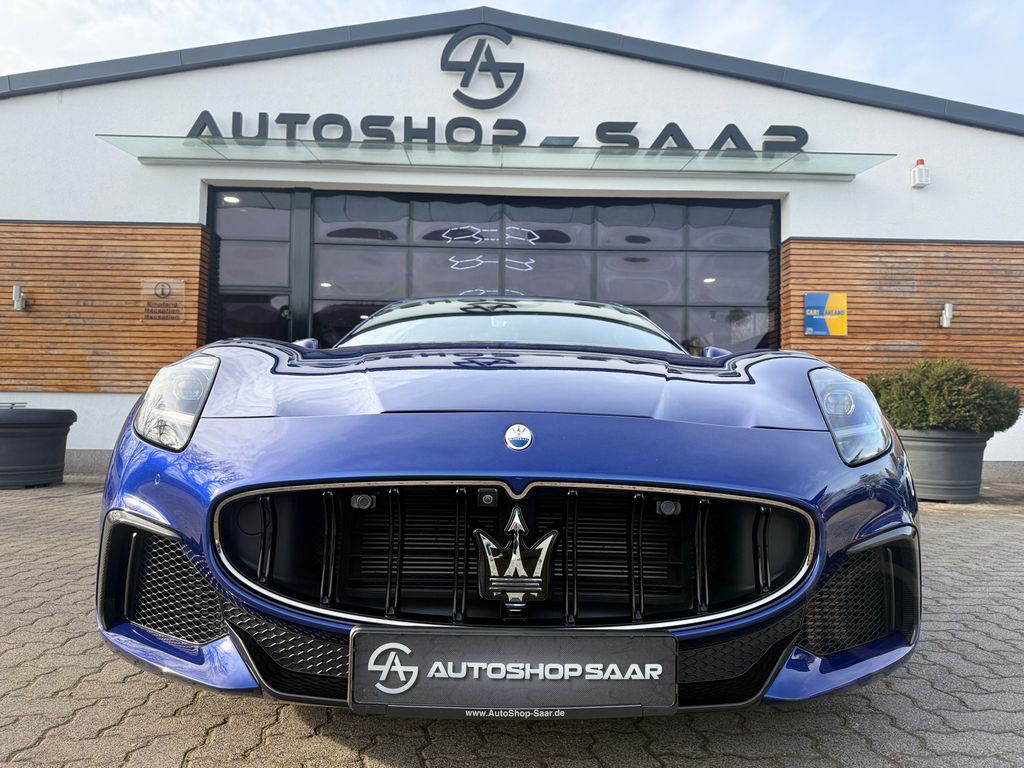 Maserati GranTurismo 3.0 V6 404 kW AWD Trofeo