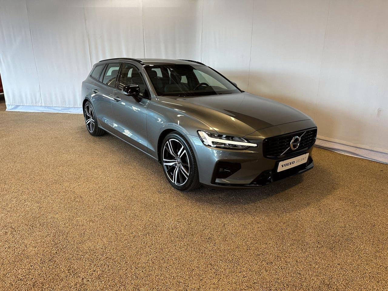 Volvo V60 D4 R-Design. Teknikpaket. Klimatpaket.
