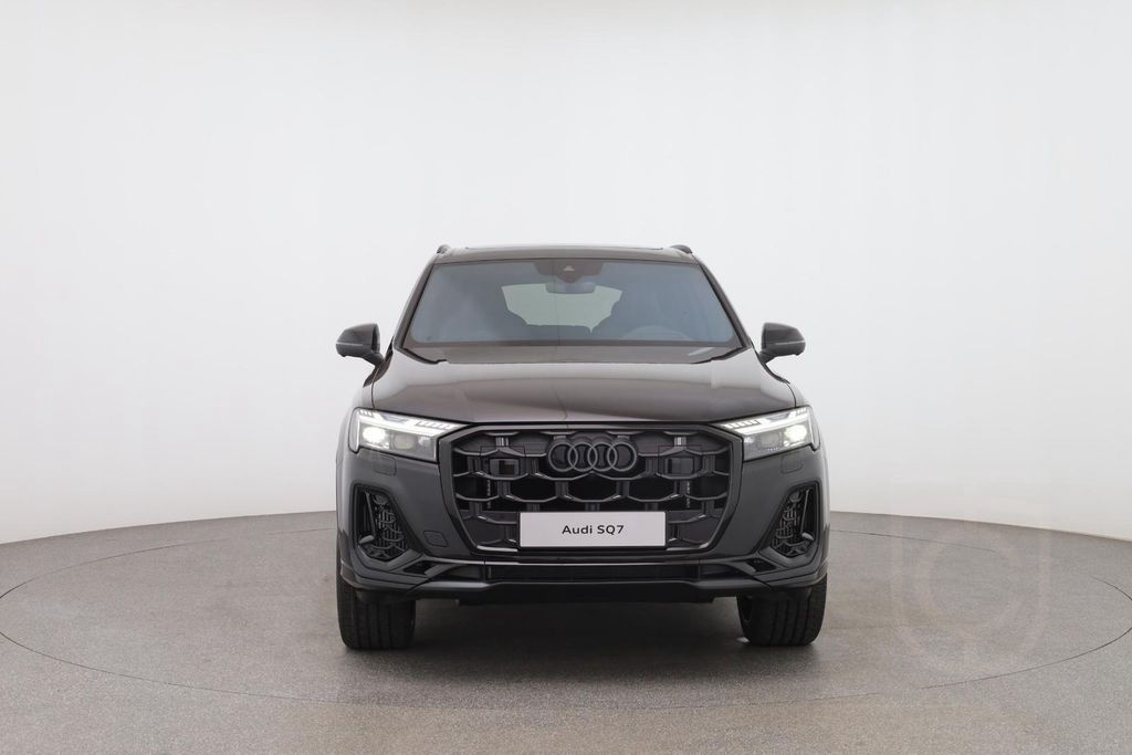 Audi SQ7 TFSI quattro