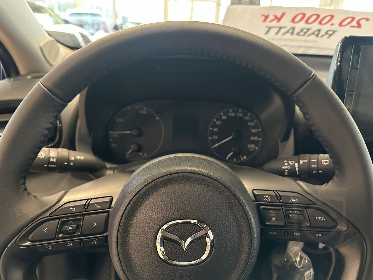 Mazda 2 Hybrid