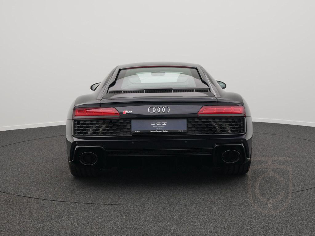 Audi R8 5.2 Performance RWD