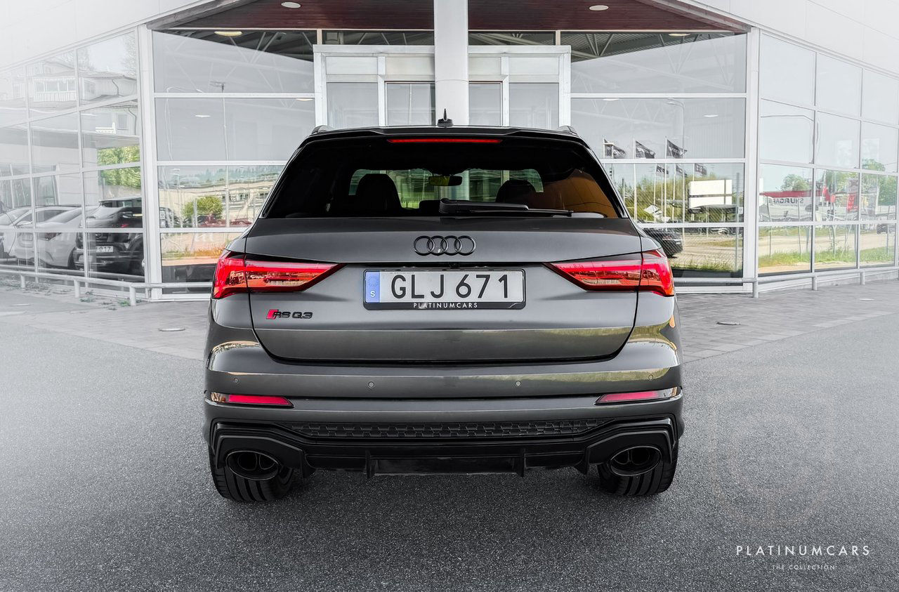 Audi RSQ3 SUV