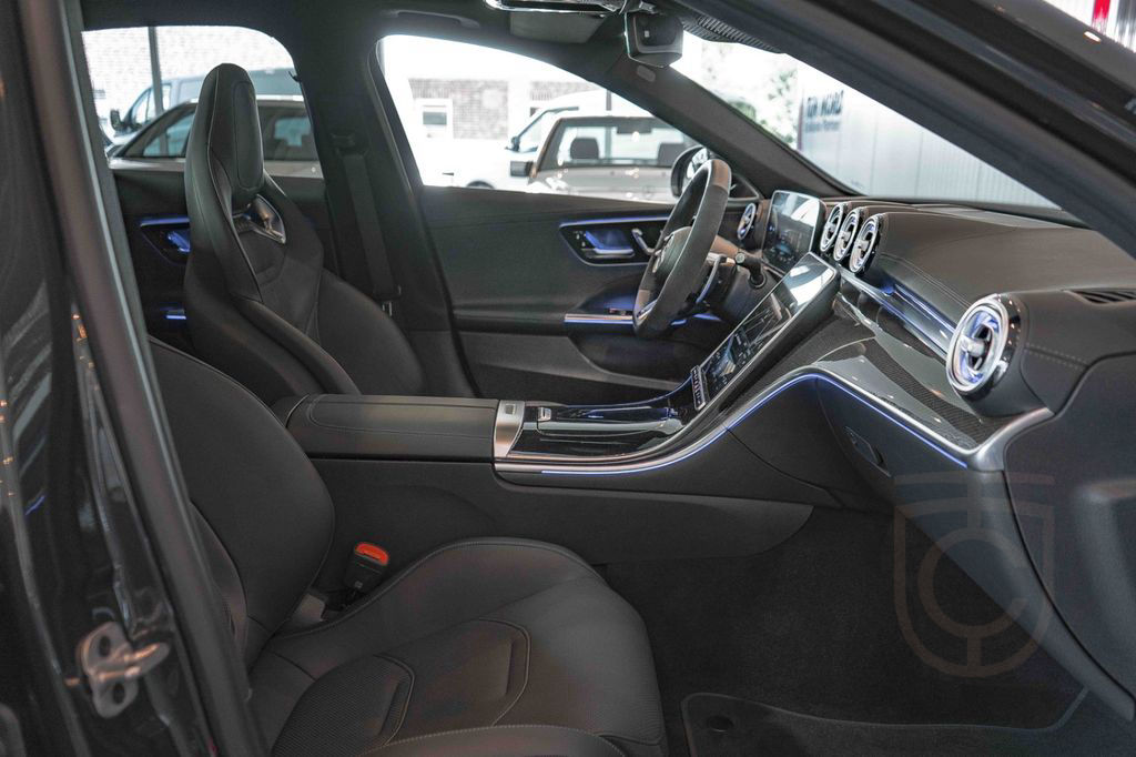 Mercedes-Benz C 63 AMG 4Matic+ S E Performance Carbon Aero HUD