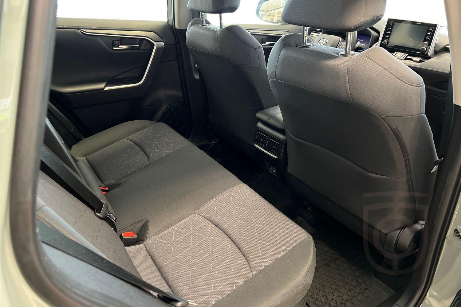 Toyota RAV4 Hybrid AWD-i