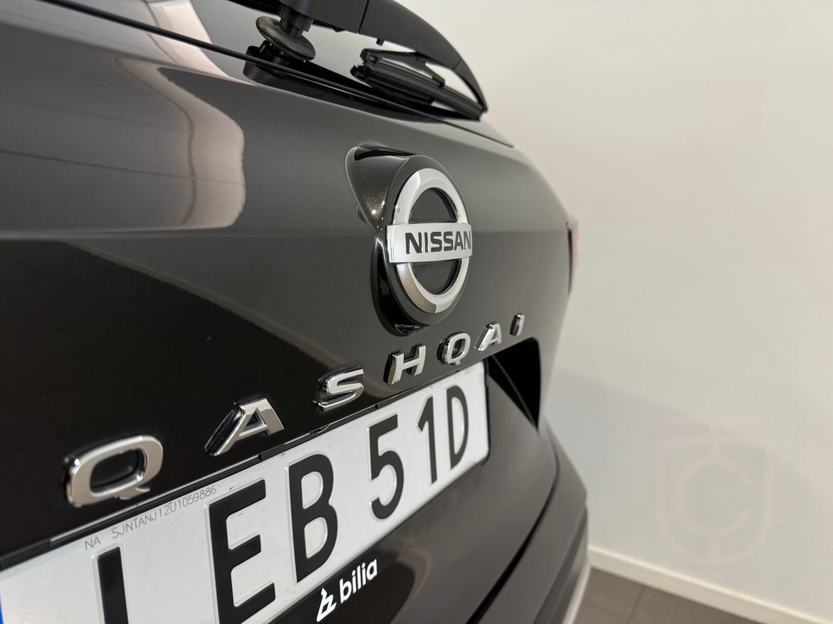 Nissan Qashqai 1.3 DIG-T 4WD XTRONIC