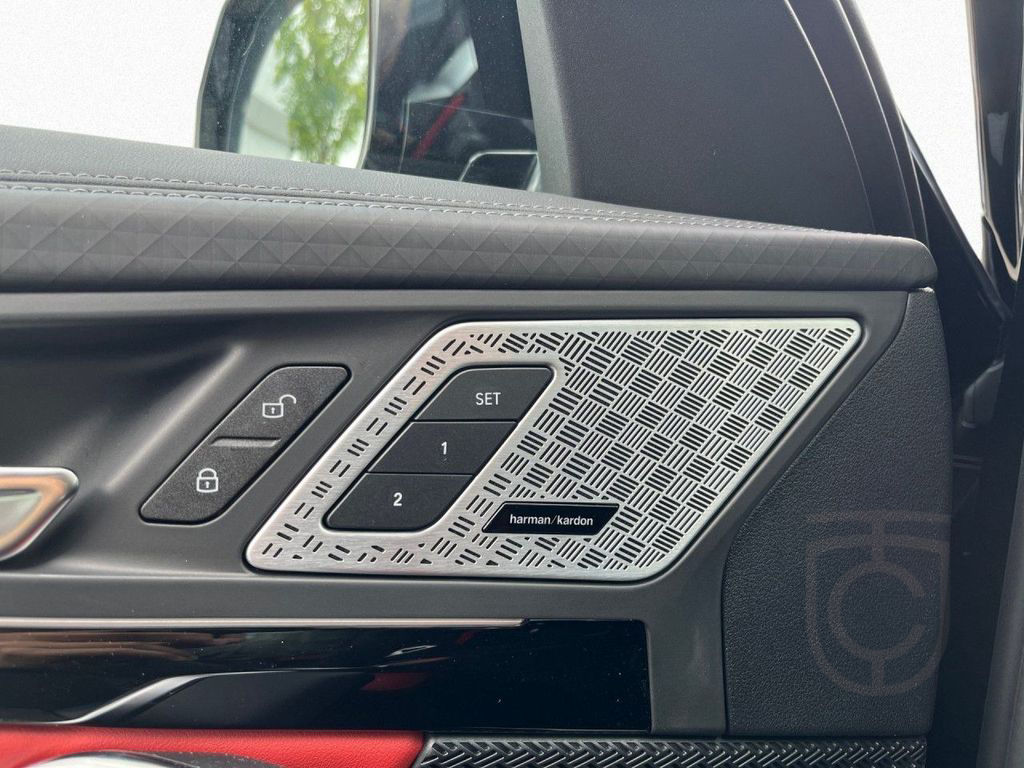 BMW X2 M35i xDrive DrAssPr adap.LED PaAss+ LkHz Pano