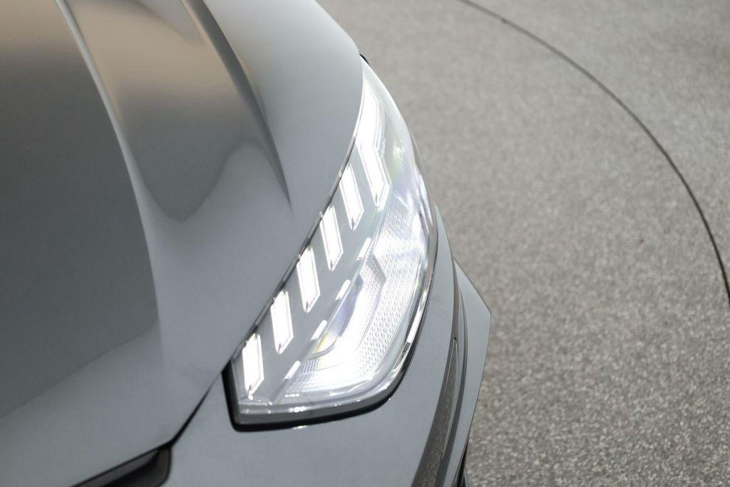 Audi RS4 Avant competition+ Matrix Pano Nav BangO Kam
