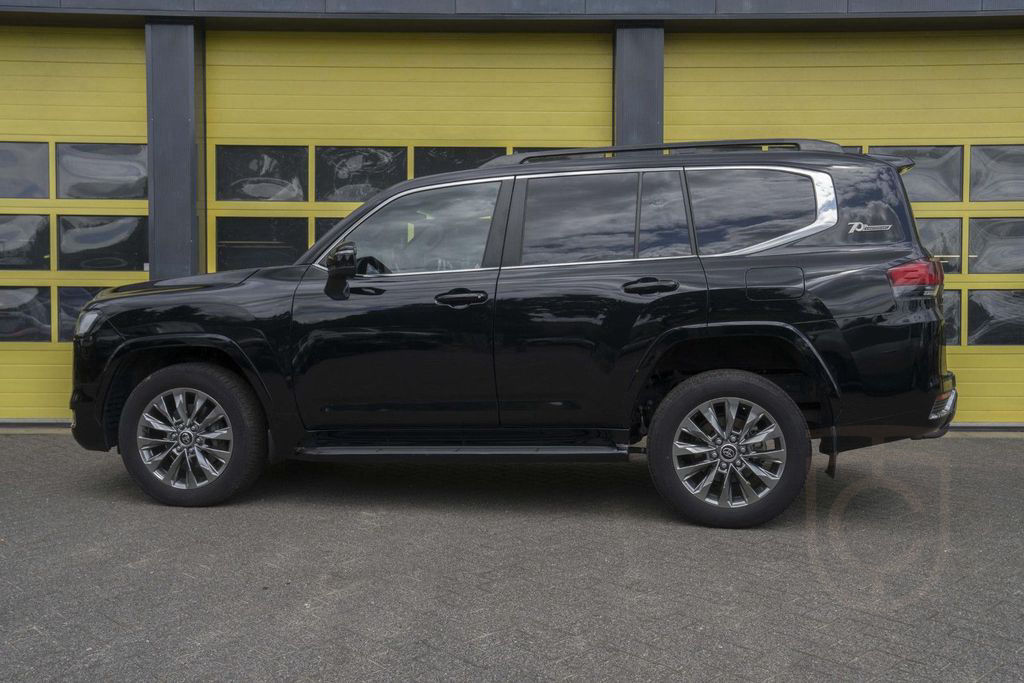 Toyota Land Cruiser Land cruiser 300 70 th anniversary
