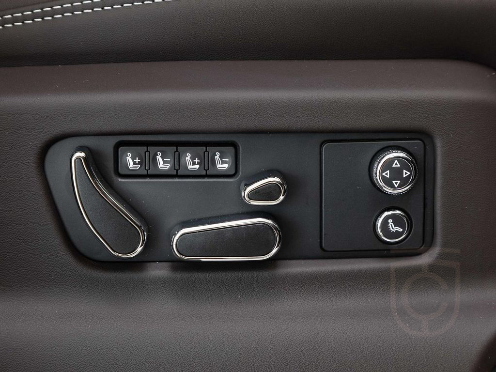 Bentley Bentayga Azure Head Up Display Navi LED Klima