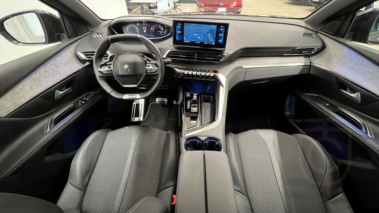 Peugeot 5008 GT 1.2 PureTech 130 EAT Black Edition