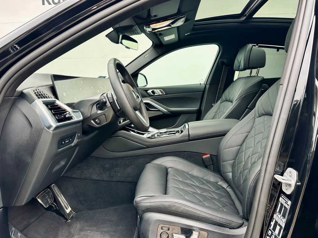 BMW X6 30d xDrive M Sport Luftfed./AHK/Pano/Inno/HK