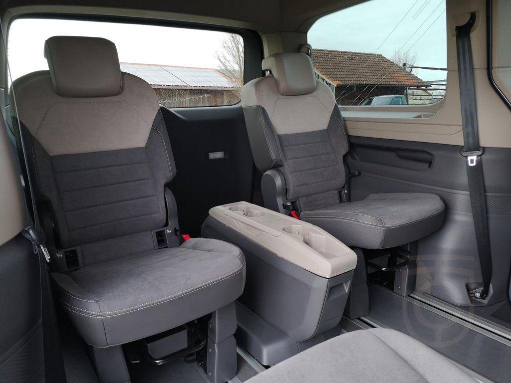 Volkswagen T7 2.0TDI DSG California Beach Sport Edition 8 F