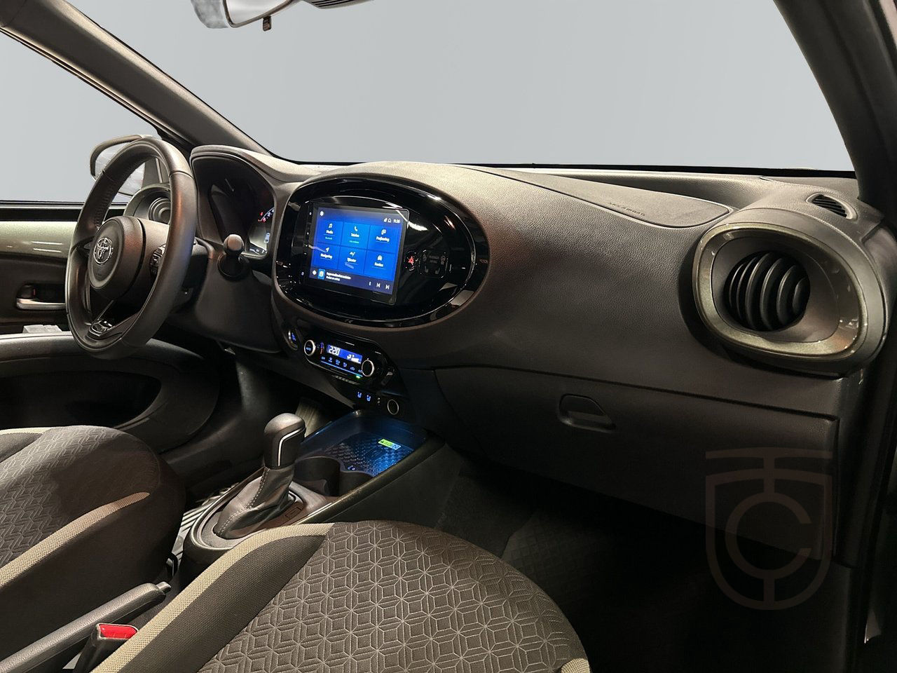 Toyota Aygo X  CVT-Automat Pulse Bi Tone