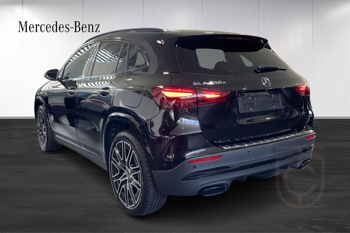 Mercedes-Benz GLA 250e