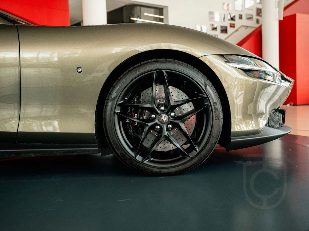 Ferrari Roma Spider MagneRide*360°-View*LED-Lenkrad