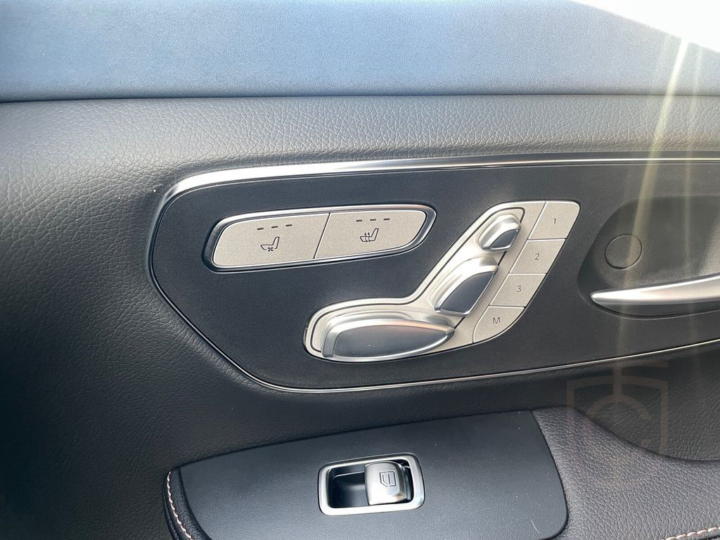 Mercedes-Benz EQV 300 AVANTGARDE DISTR+360+BURM+SITZBEL+EL.SIT