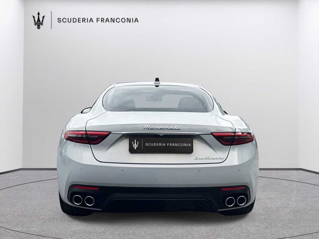 Maserati GranTurismo Modena