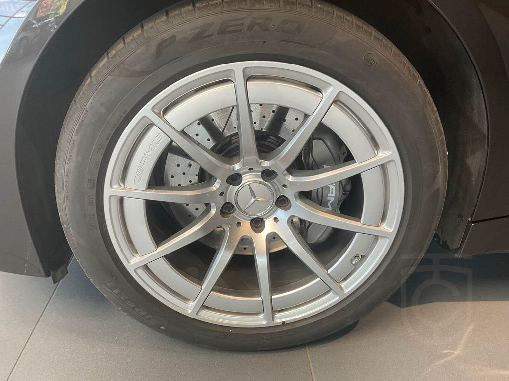 Mercedes-Benz GT 53 4M Standh AHK DISTRO Burmester® Massage++