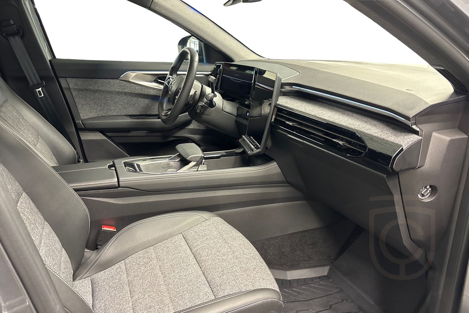 Renault Espace E-TECH