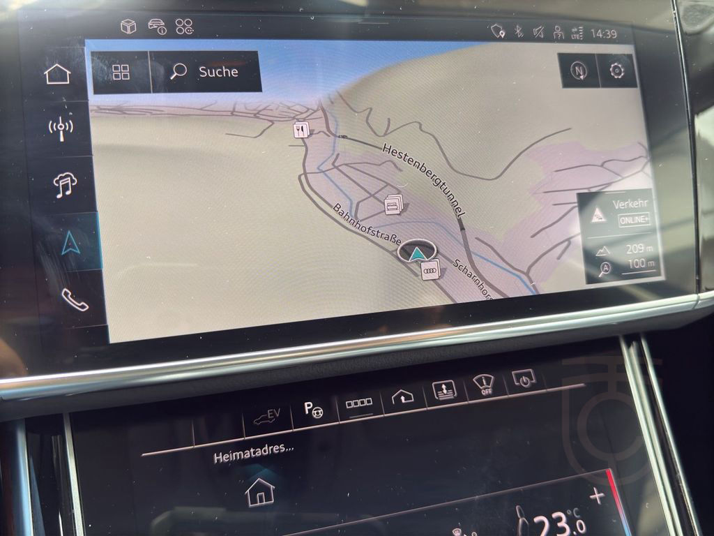 Audi A8 60 TFSIe Q BuO HD-MATRIX AFA HuD 360°