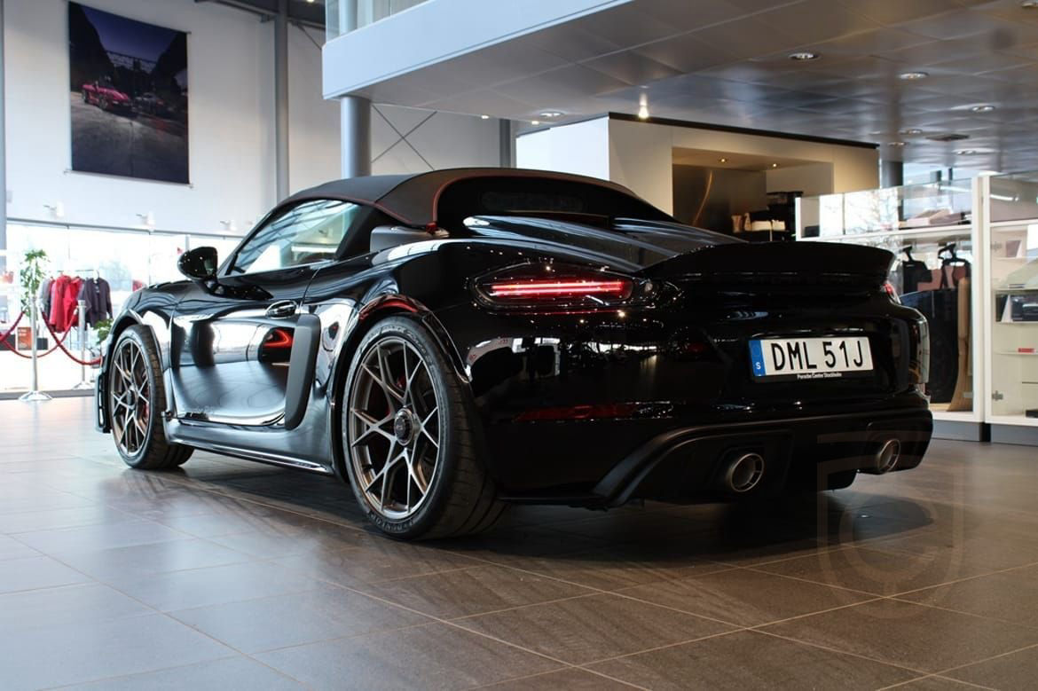 Porsche 718 Spyder RS