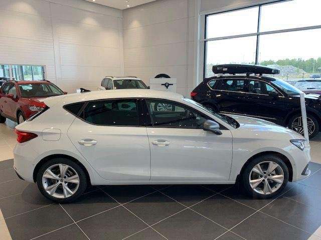 Seat Leon 1.0 TSI 110 HK Style 5dr - Fabriksbeställning