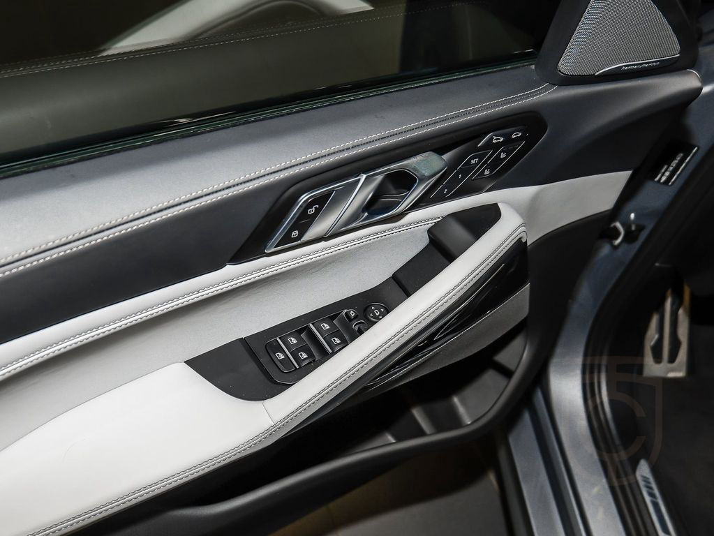 BMW X6 M60i xDrive M Sport PANO ACC AHK