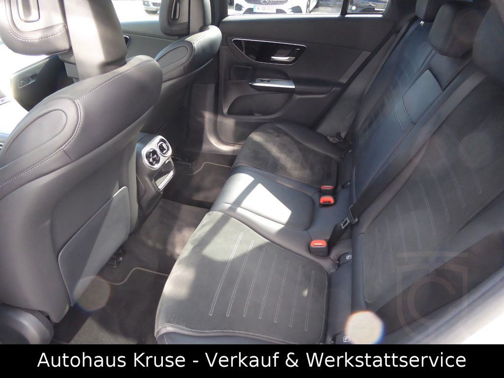 Mercedes-Benz GLC 300 d 4M COUPE+AMG+AHK+PANORAMA+DIGITAL-L.