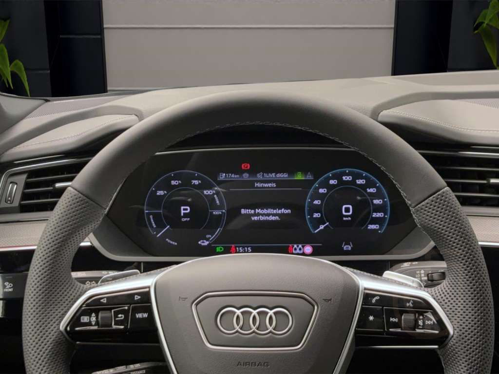 Audi SQ8 e-tron