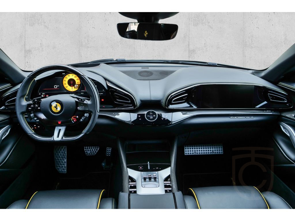 Ferrari Purosangue *Matt*Carbon+LED*Lift*360°*Privacy*