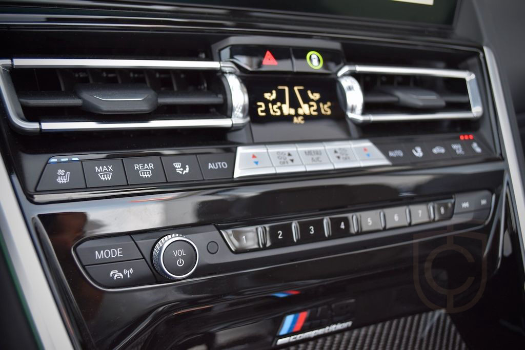 BMW M8 CABRIO COMPETITION AMBIENTE 360KAMERA B&W 19%