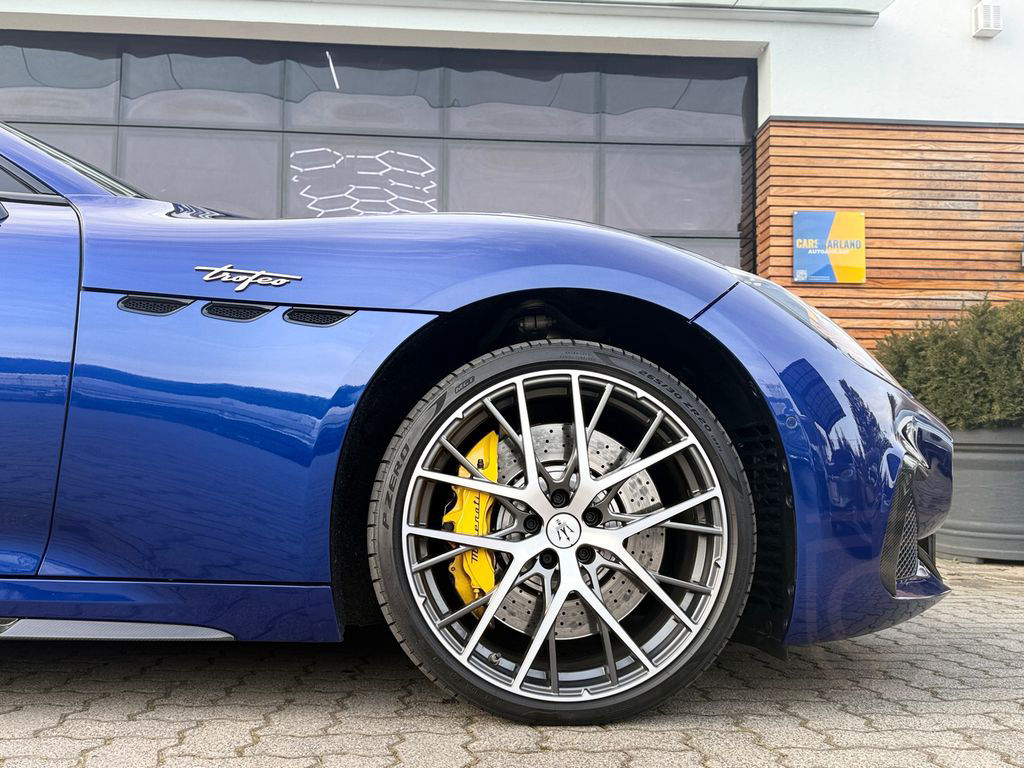 Maserati GranTurismo 3.0 V6 404 kW AWD Trofeo