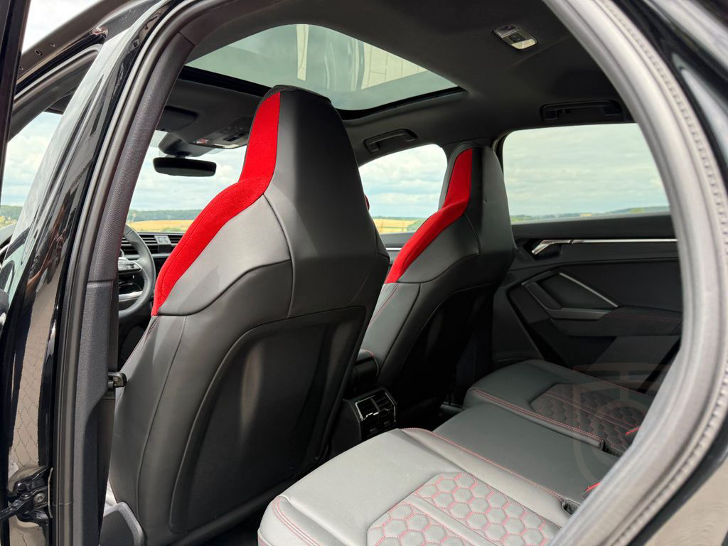 Audi RSQ3 2.5 TFSI S tronic quattro
