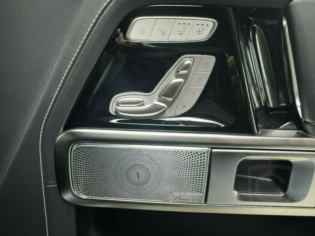 Mercedes-Benz G 500 V8