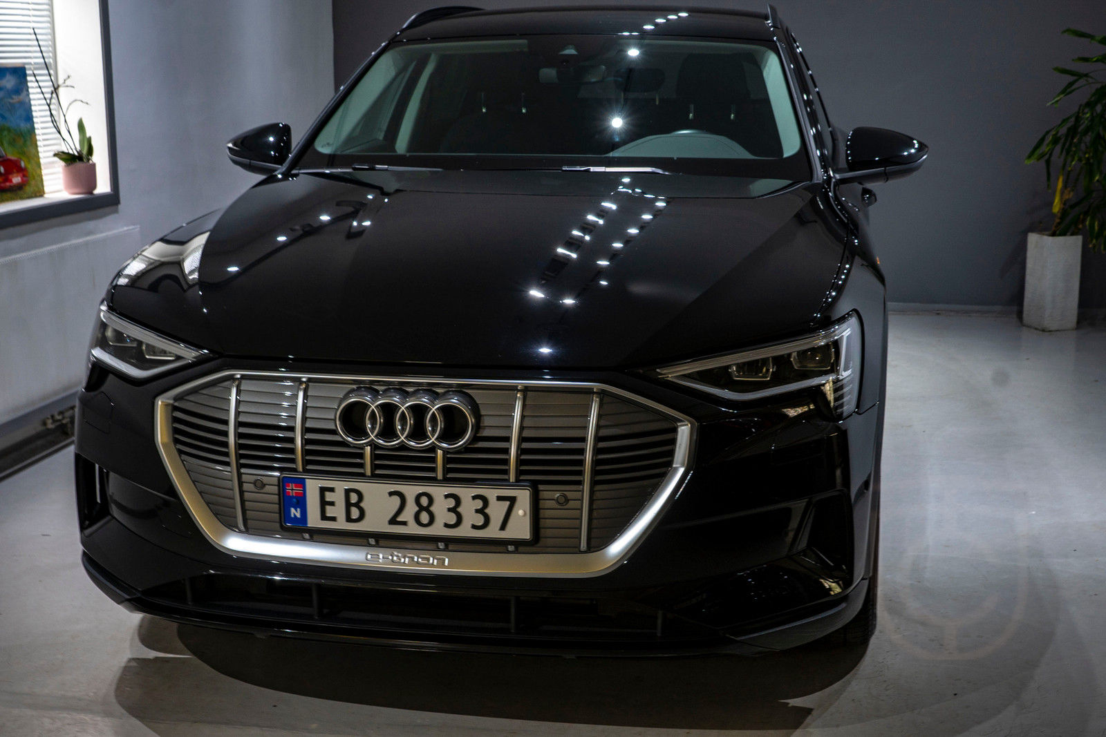 Audi e-tron