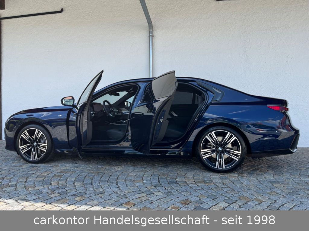 BMW 740d xDr. *M SPORTPAKET*FOND ENT*AUTOMATIKTÜREN*