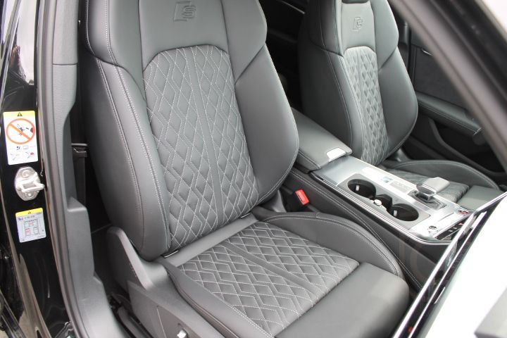 Audi S6 Avant 3.0TDI*MATRIX*NAV*B&O*LUFT*TOP-VIEW*LM2