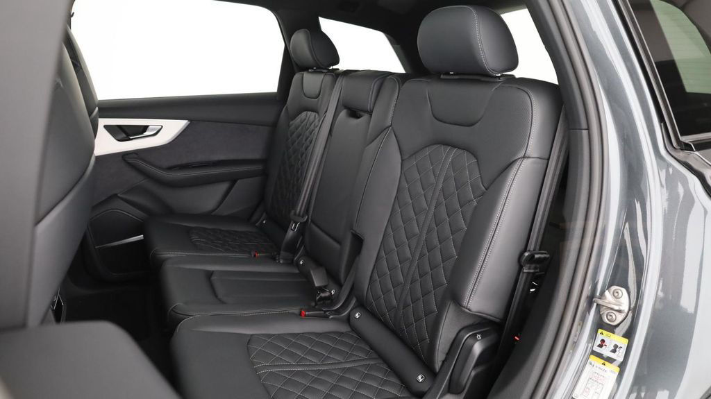 Audi SQ7 TFSI quattro