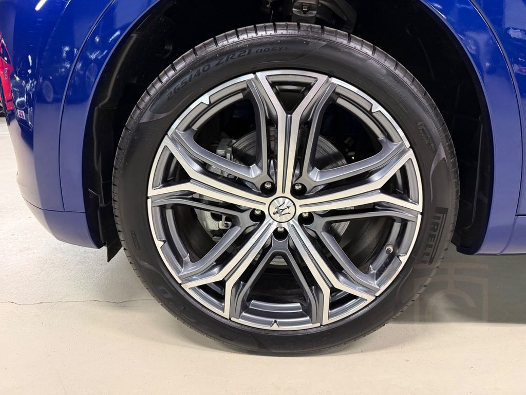 Maserati Levante GT Hybrid Premium-Leder Panorama 21zoll